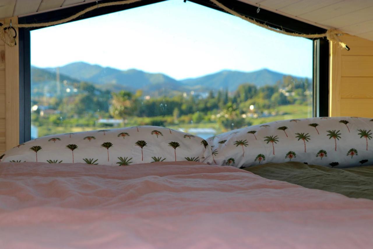 Les Chevaux De Coeur Bed and Breakfast Estepona Exterior foto
